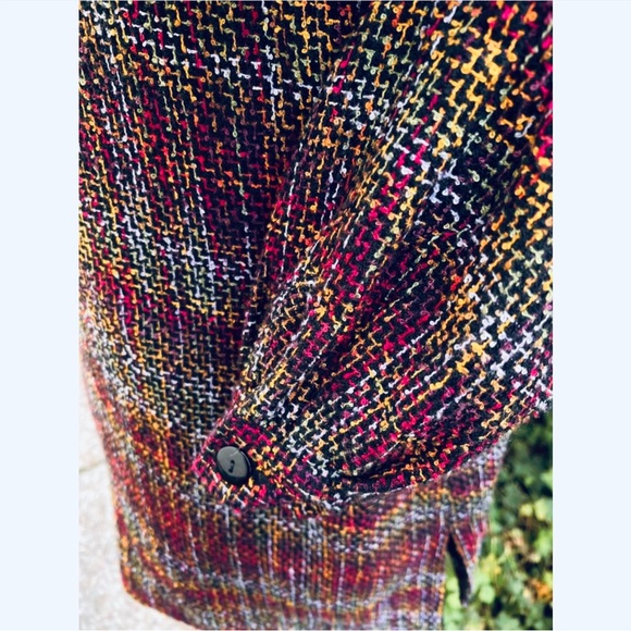 Jacket or shirt, oversized or not, colourful weaved textile - Picture 2 of 14